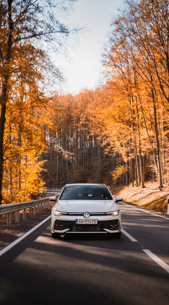 Volkswagen Golf GTI 2024